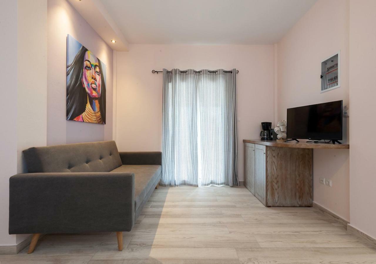Iliovasilema Aparthotel Plati  Exterior photo